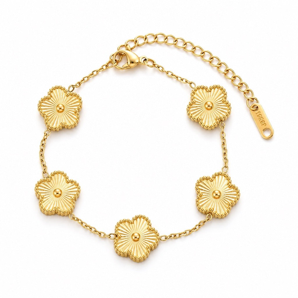 Flower Clove Bracelet - 18k Gold Plated Stainless Steel